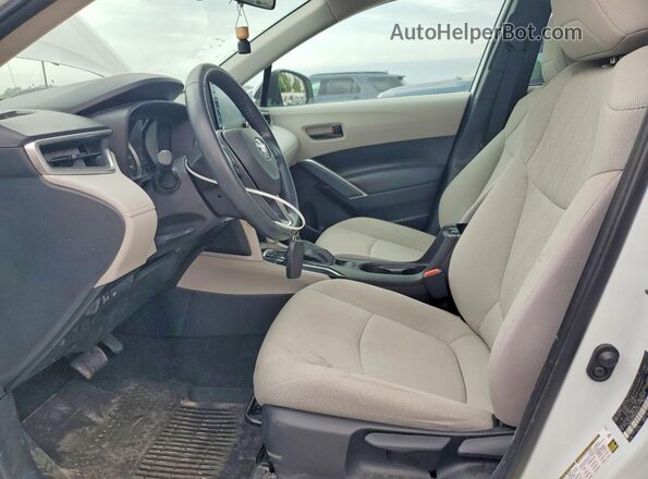 7MUBAABG9NV004192 2022 TOYOTA COROLLA White Front interior view
