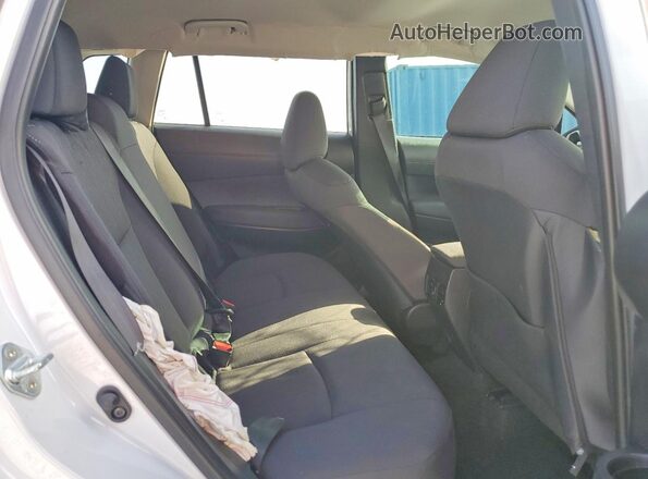 7MUCAAAG8RV095242 2024 TOYOTA COROLLA White Rear seats view