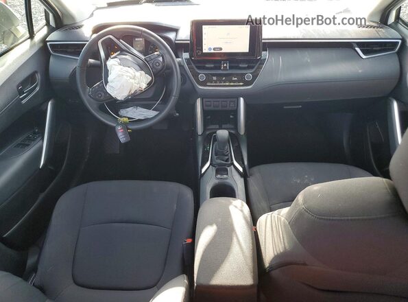 7MUCAAAG8RV095242 2024 TOYOTA COROLLA White Dashboard view