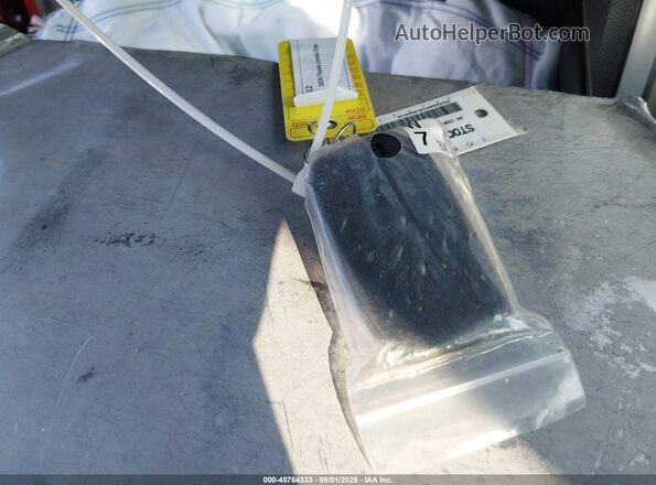 7MUDAAAG1RV089528 2024 TOYOTA COROLLA CROSS Red Vista del salpicadero