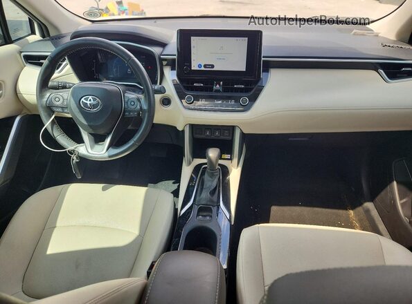 7MUDAAAGXPV071154 2023 TOYOTA COROLLA White Dashboard view