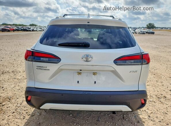 7MUDAAAGXRV096560 2024 TOYOTA COROLLA White უკანა ხედი