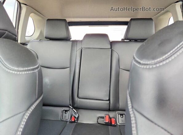 7MUDAAAGXRV096560 2024 TOYOTA COROLLA White უკანა სავარძლების ხედი