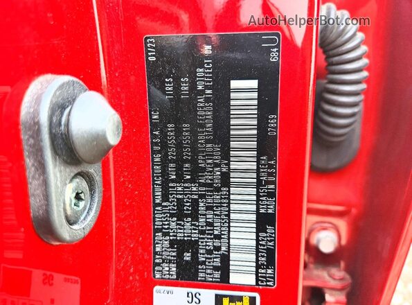 7MUDAABG5PV048198 2023 TOYOTA COROLLA Red VIN კოდის სტიკერის ხედი
