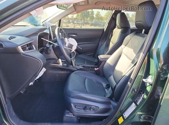 7MUDAABG5PV049237 2023 TOYOTA COROLLA Green Front interior view