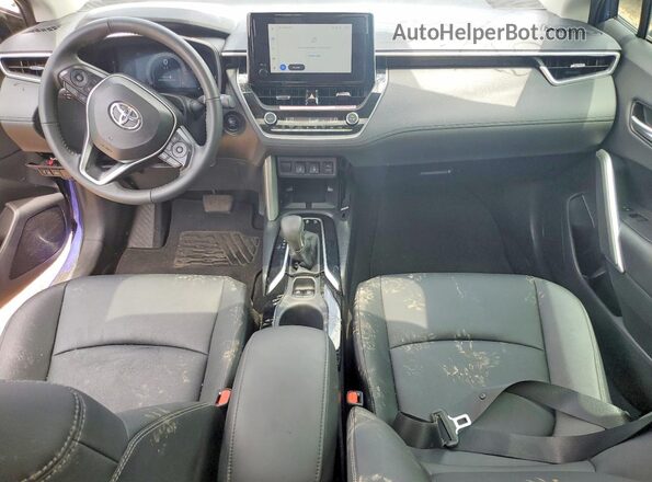 7MUDAABG6RV098059 2024 TOYOTA COROLLA Blue Vista del salpicadero