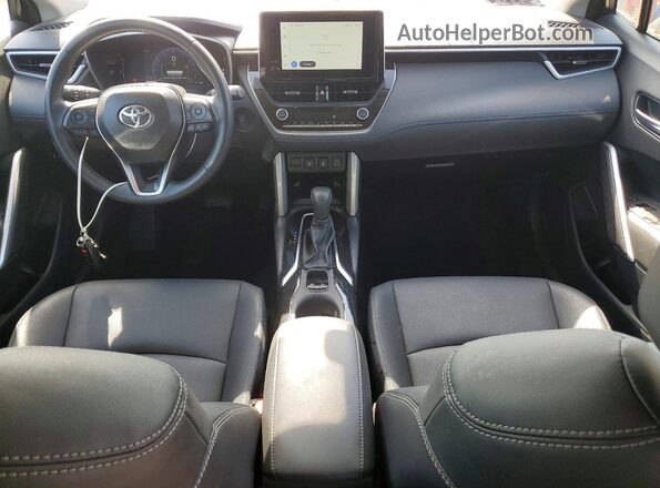 7MUDAABG6SV133740 2025 TOYOTA COROLLA Black Առջևի վահանակի տեսք