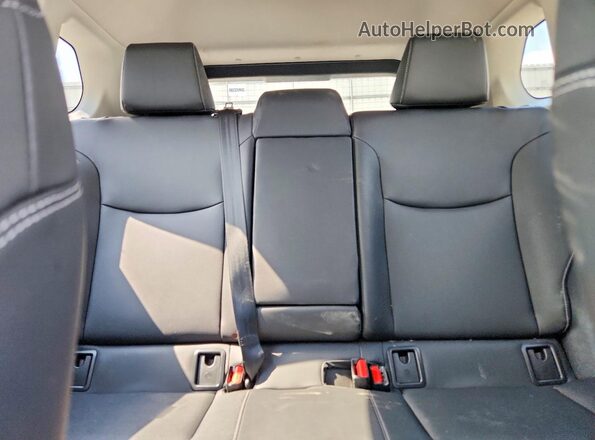 7MUDAABG9PV077221 2023 TOYOTA COROLLA Blue Հետևի նստատեղերի տեսք