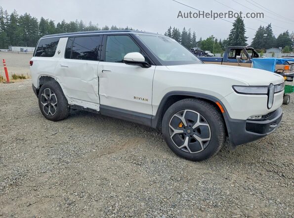 7PDSGABA4PN014196 2023 RIVIAN R1S White Front right