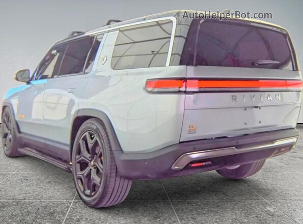 7PDSGABA4PN019950 2023 RIVIAN R1S Gray Rear right