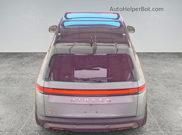 7PDSGABA4PN019950 2023 RIVIAN R1S Gray Engine compartment view