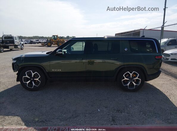 7PDSGABA4RN039327 2024 RIVIAN R1S Green 