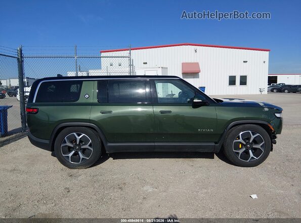 7PDSGABA4RN039327 2024 RIVIAN R1S Green 360 interior view