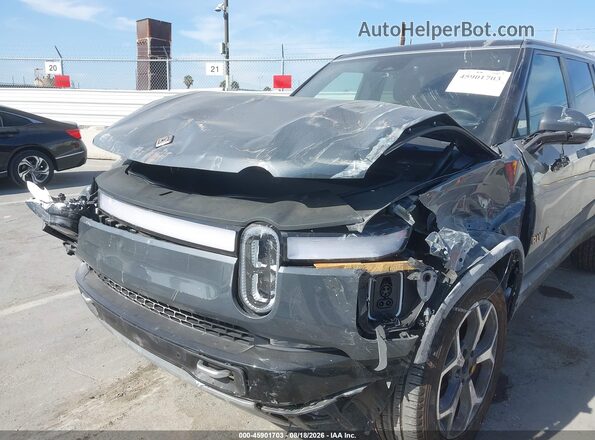 7PDSGABA8PN009096 2023 RIVIAN R1S Gray 