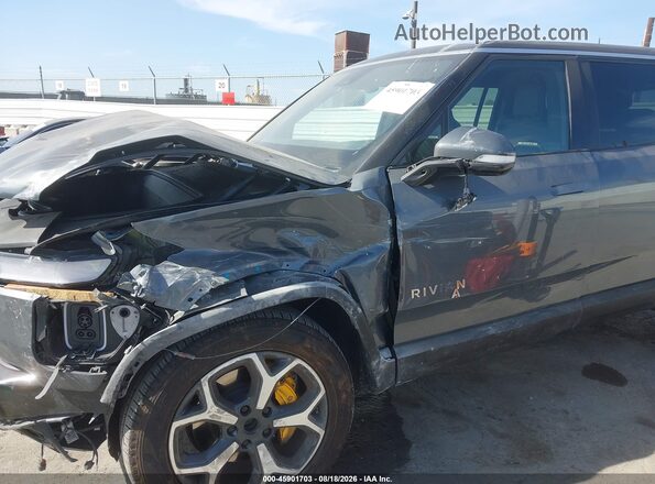 7PDSGABA8PN009096 2023 RIVIAN R1S Gray 