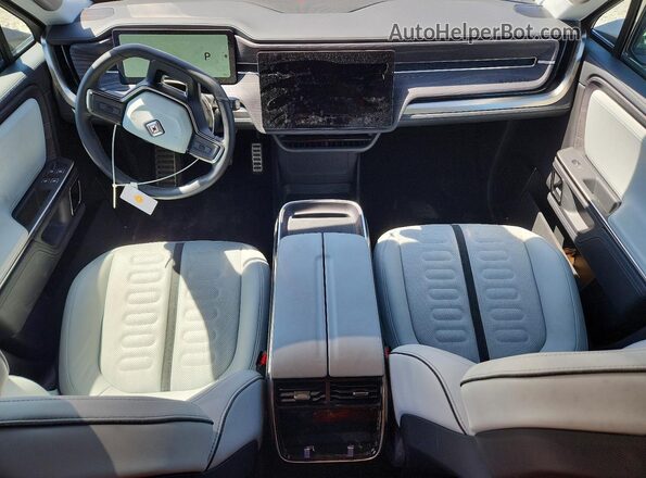 7PDSGABA8PN010149 2023 RIVIAN R1S Gray Вид панелі приладів
