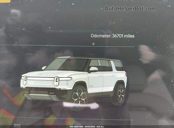 7PDSGABAXPN026014 2023 RIVIAN R1S Silver Rear seats view