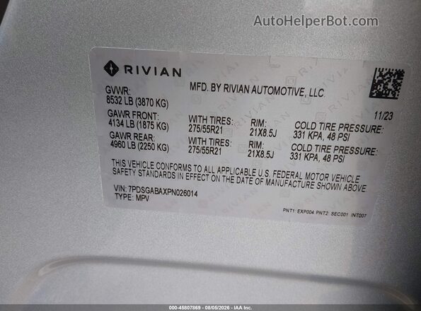 7PDSGABAXPN026014 2023 RIVIAN R1S Silver Engine compartment view