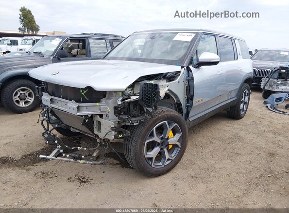 7PDSGABAXPN026014 2023 RIVIAN R1S Silver Front left