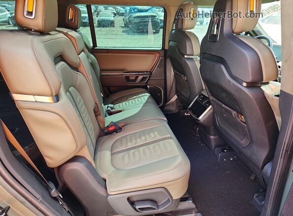 7PDSGABL6PN009440 2023 RIVIAN R1S Green Rear seats view