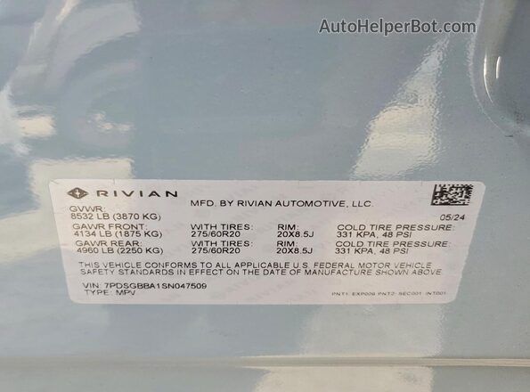 7PDSGBBA1SN047509 2025 RIVIAN R1S Gray 360 interior view