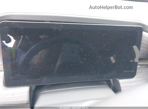 7PDSGBBA9RN037210 2024 RIVIAN R1S White Rear seats view
