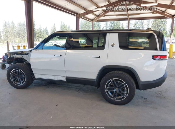 7PDSGBBAXSN047220 2025 RIVIAN R1S White 