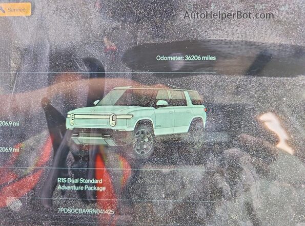 7PDSGCBA9RN041425 2024 RIVIAN R1S Silver Սարքավորումների վահանակի տեսք