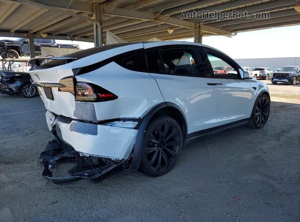 7SAXCAE58PF380199 2023 TESLA MODEL White Задня права чверть