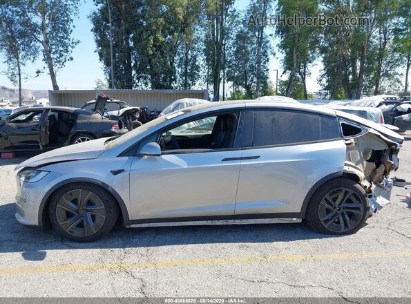7SAXCAE59TF482329 2026 TESLA MODEL X Silver Widok wnętrza 360 stopni