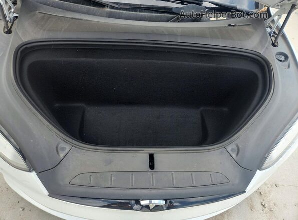 7SAXCBE61NF357746 2022 TESLA MODEL White Շարժիչի բաժամունքի տեսք