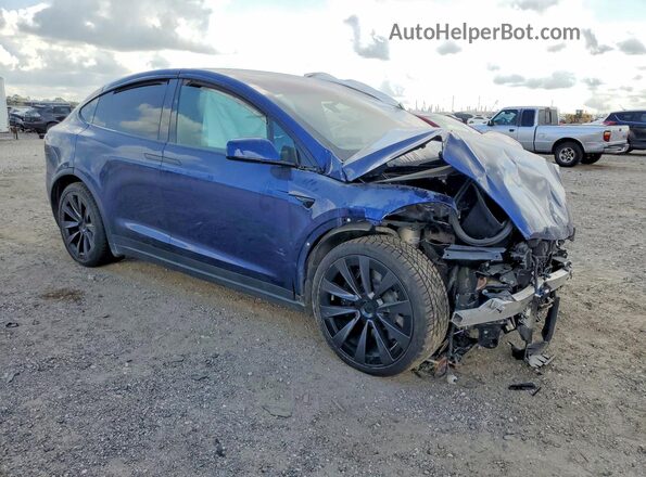 7SAXCBE62NF352829 2022 TESLA MODEL Blue Передня права чверть