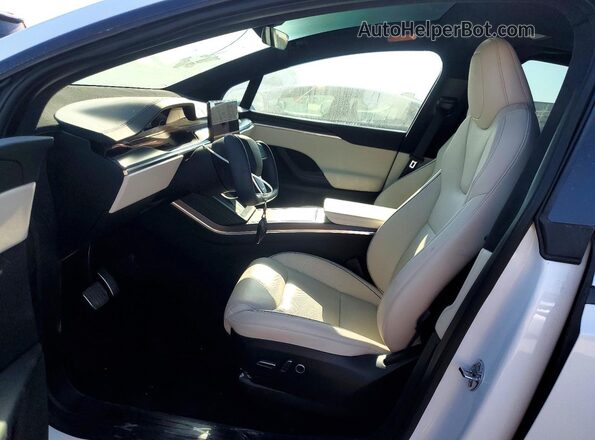 7SAXCBE63NF349390 2022 TESLA MODEL White Սալոնի դիմացի տեսք