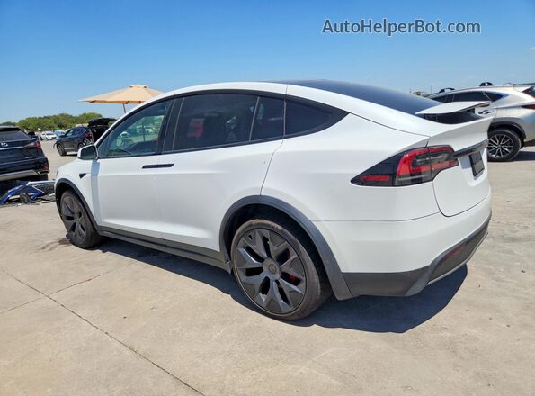 7SAXCBE68TF486676 2026 TESLA MODEL White Trasero izquierdo