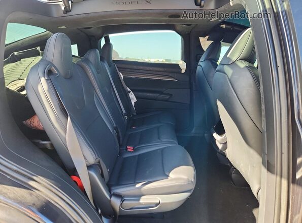 7SAXCDE57RF443765 2024 TESLA MODEL Black Вид задніх сидінь