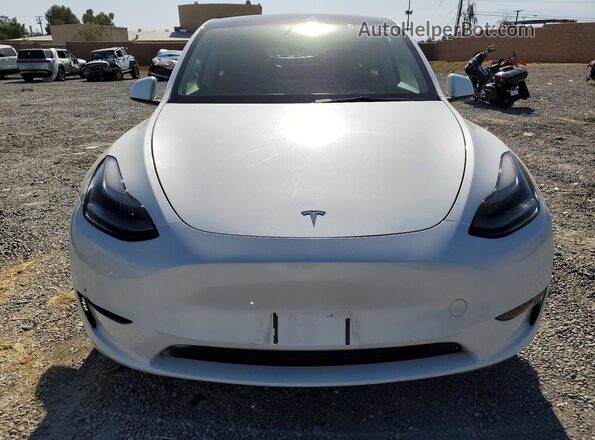 7SAYGAEE0PF686273 2023 TESLA MODEL Белый Вид спереди