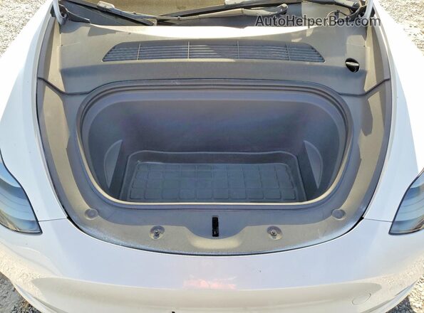 7SAYGAEE0PF686273 2023 TESLA MODEL Белый Вид подкапотного пространства