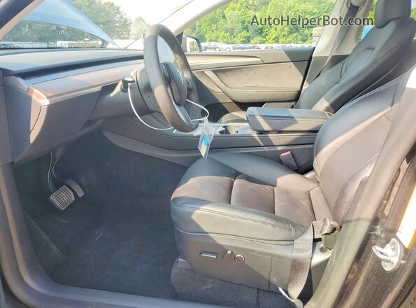 7SAYGAEE0RF111805 2024 TESLA MODEL Черный Вид салона спереди