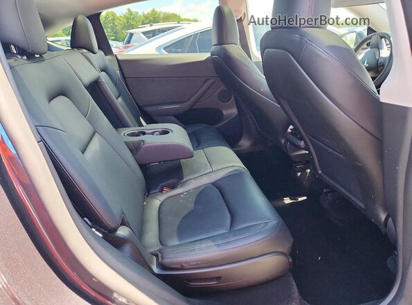 7SAYGAEE0RF111805 2024 TESLA MODEL Черный Вид задних сидений