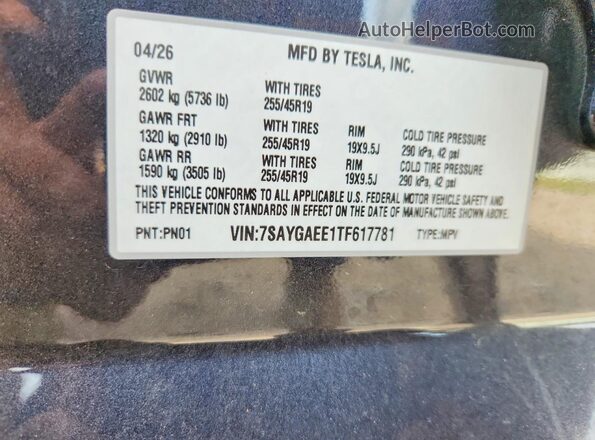 7SAYGAEE1TF617781 2026 TESLA MODEL Charcoal VIN կոդի պիտակի տեսք