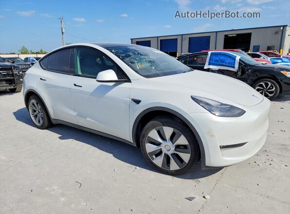 7SAYGAEE4NF570202 2022 TESLA MODEL White Przód prawy
