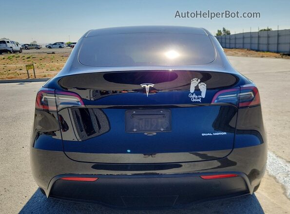 7SAYGAEE4PF640560 2023 TESLA MODEL Black Հետևի տեսք