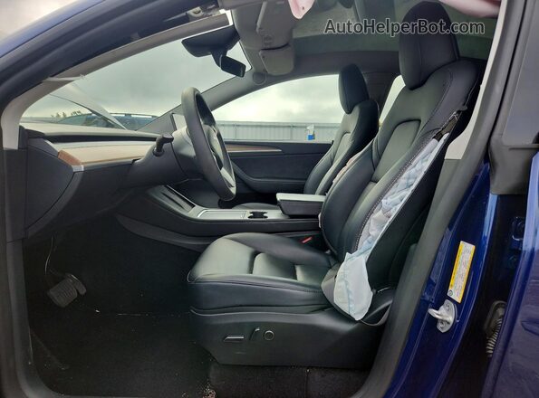 7SAYGAEE4PF879140 2023 TESLA MODEL Синий Вид салона спереди