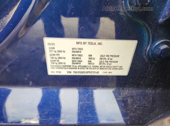 7SAYGAEE4PF879140 2023 TESLA MODEL Синий Вид наклейки с VIN-кодом
