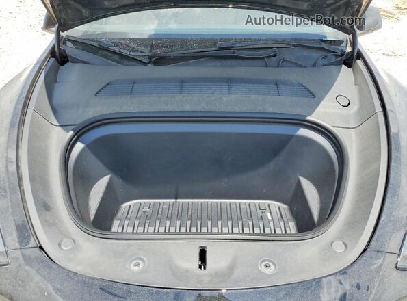7SAYGAEE4PF899646 2023 TESLA MODEL Black Widok komory silnika
