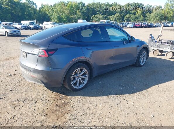 7SAYGAEE4PF912959 2023 TESLA MODEL Y Gray Задня права чверть