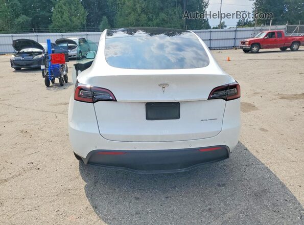 7SAYGAEE5NF329894 2022 TESLA MODEL White Հետևի տեսք