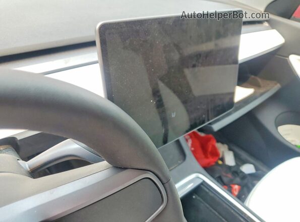 7SAYGAEE5NF518576 2022 TESLA MODEL Red ხელსაწყოთა პანელის ხედი