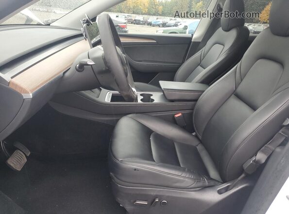 7SAYGAEE7RF157373 2024 TESLA MODEL Белый Вид салона спереди