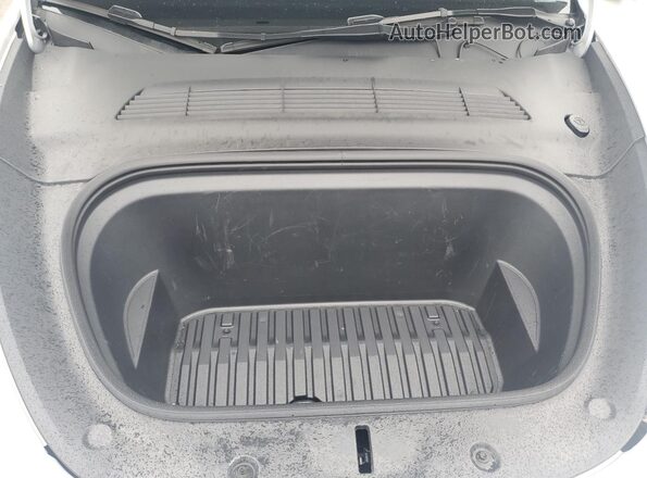 7SAYGAEE7RF157373 2024 TESLA MODEL Белый Вид подкапотного пространства